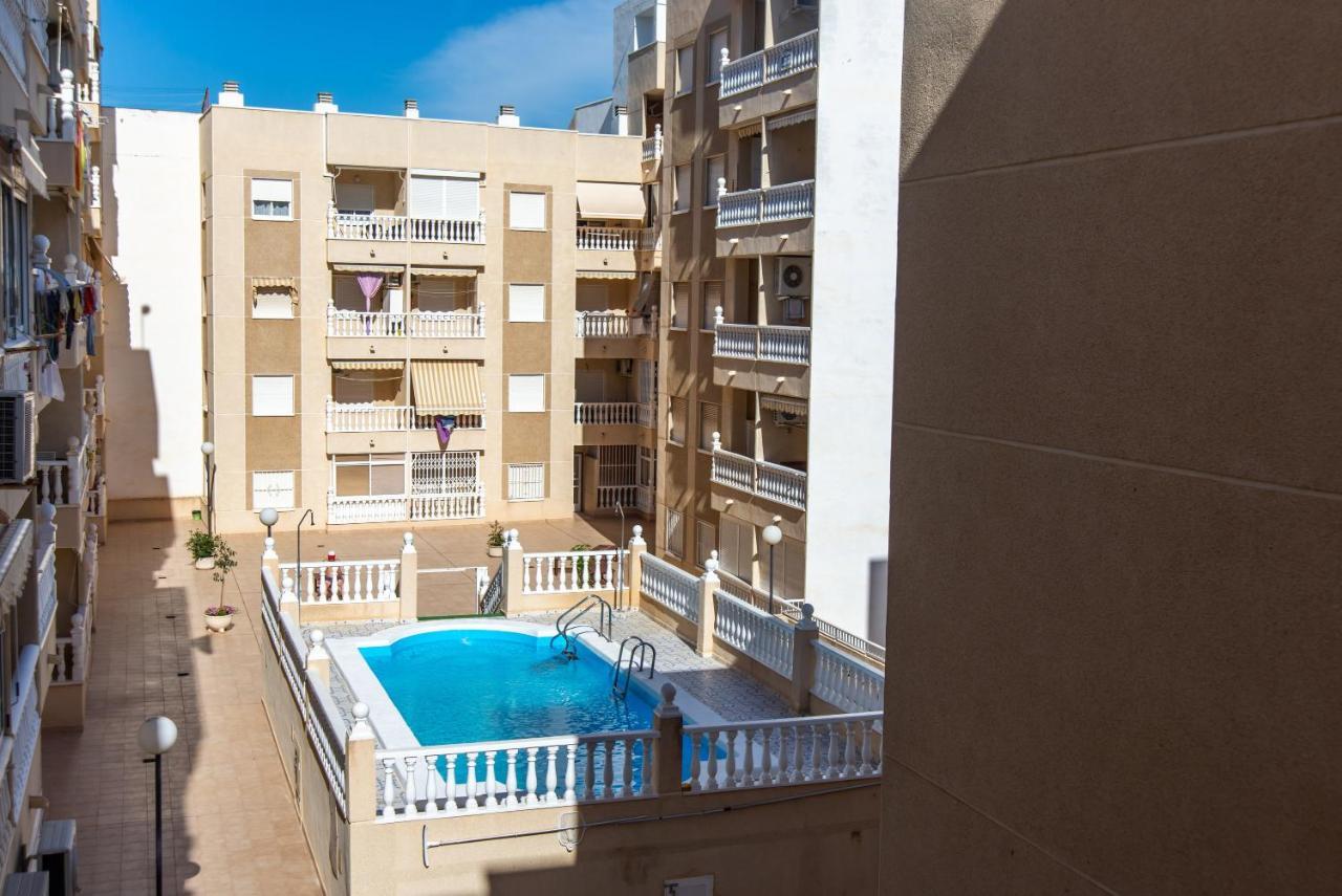 Holiday Suite Caballero De Rodas 92 Торевиеха Екстериор снимка
